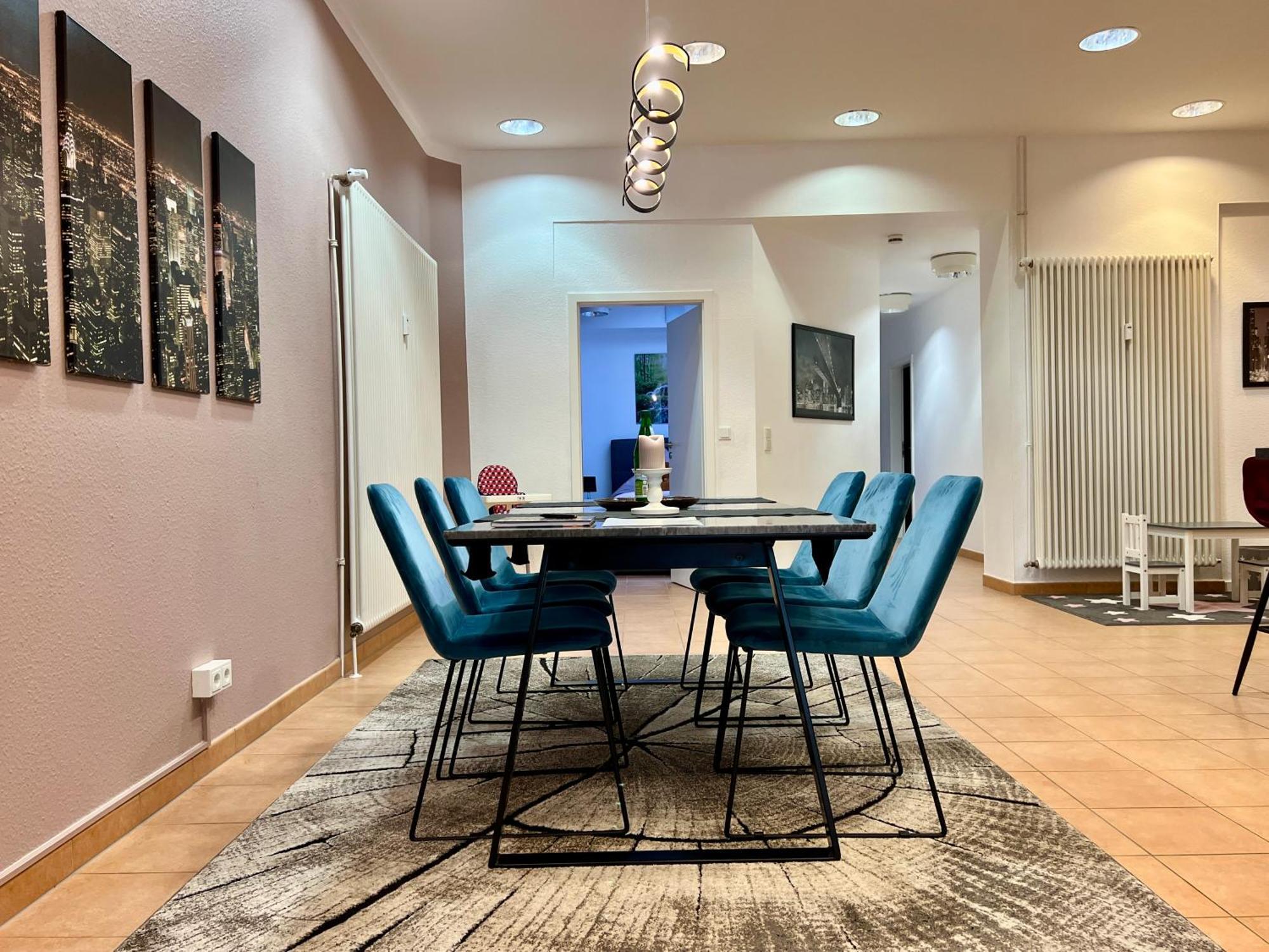 טראבן-טרארבאך Vonmos City Apartments מראה חיצוני תמונה