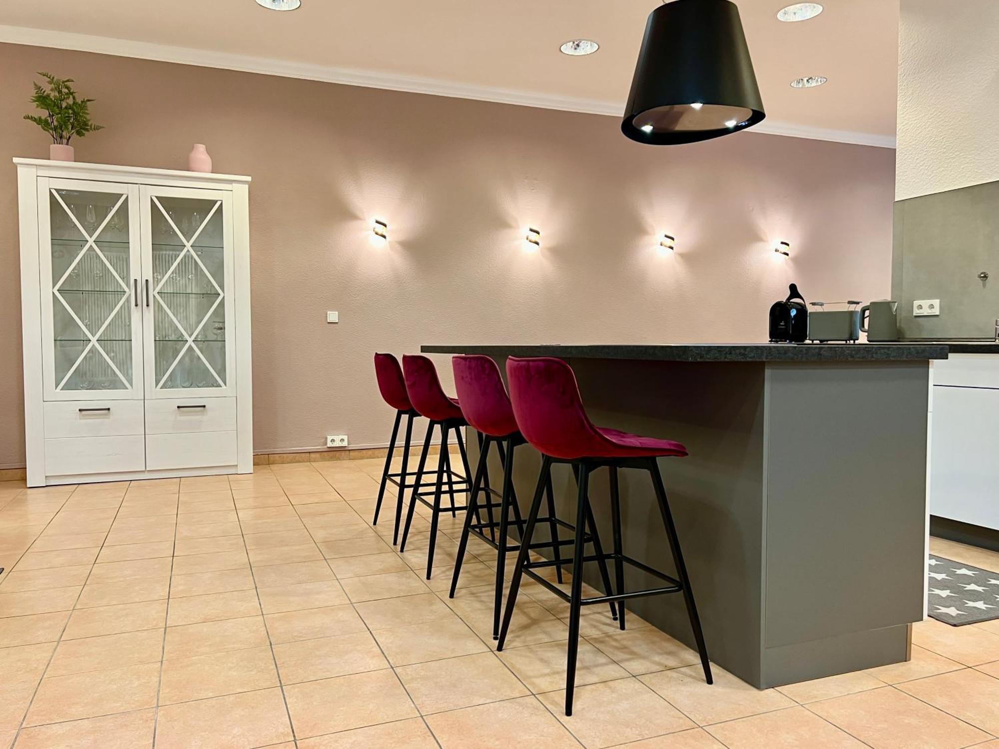 טראבן-טרארבאך Vonmos City Apartments מראה חיצוני תמונה