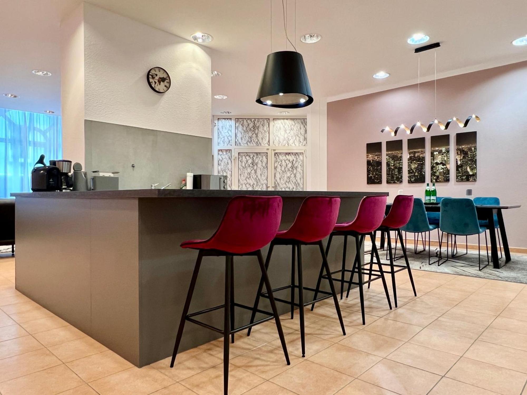 טראבן-טרארבאך Vonmos City Apartments מראה חיצוני תמונה